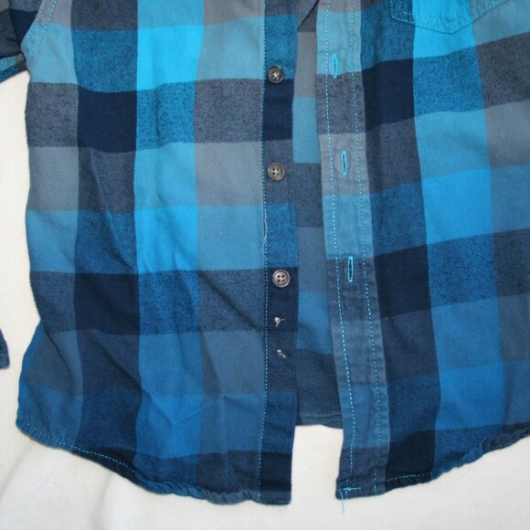 TEAL CHECKER FLANNEL SHIRT BOYS 6 7 KIDS BUTTON DOWN TOP BLUE OMBRE EUC - Picture 10 of 16